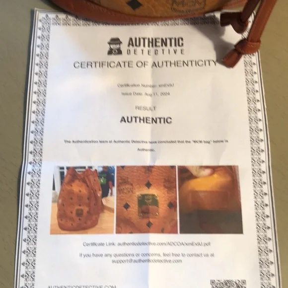 MCM Munich Leather Bag with COA - Picture 15 of 15